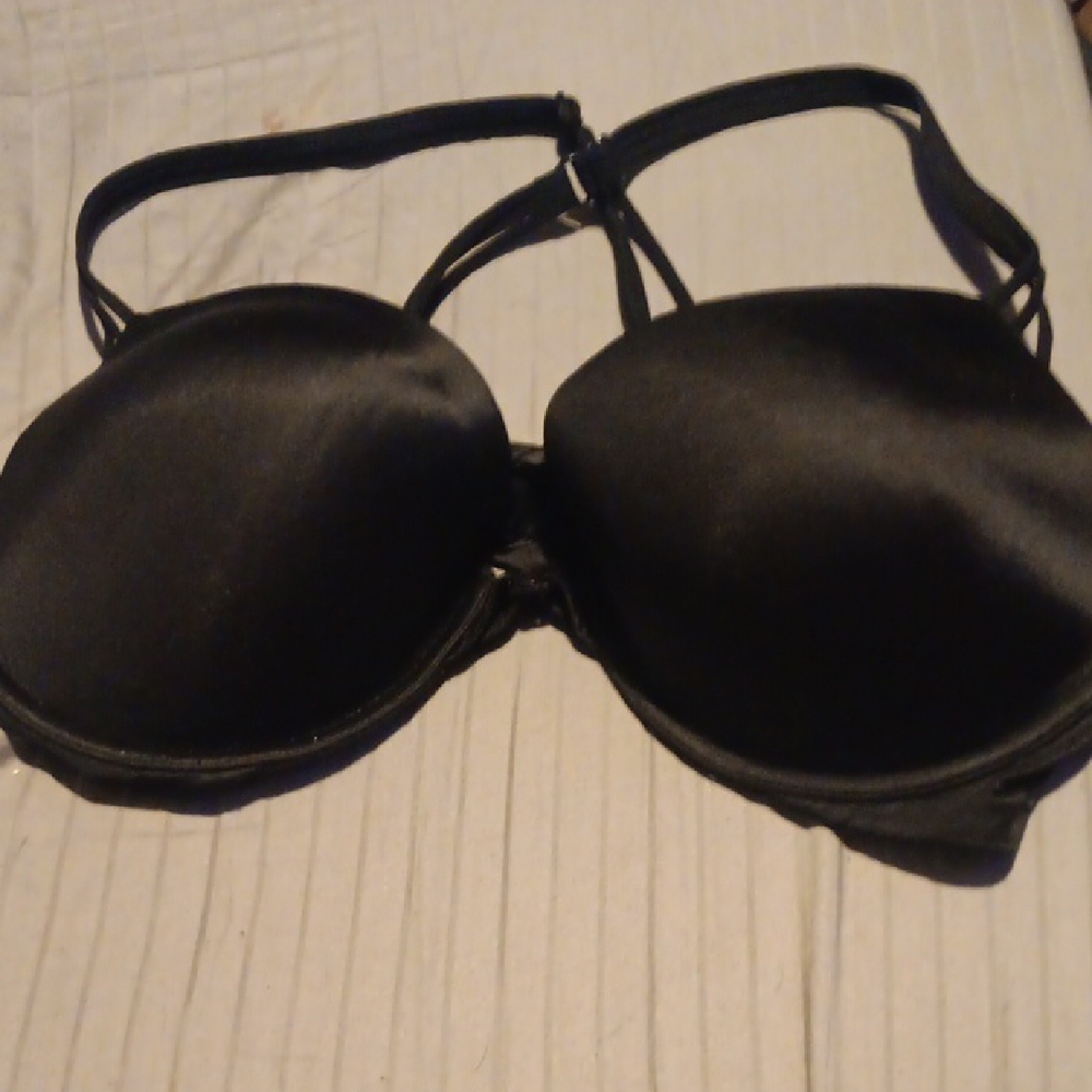 Victoria's Secret Black Full Coverage Bra with Underwire Support